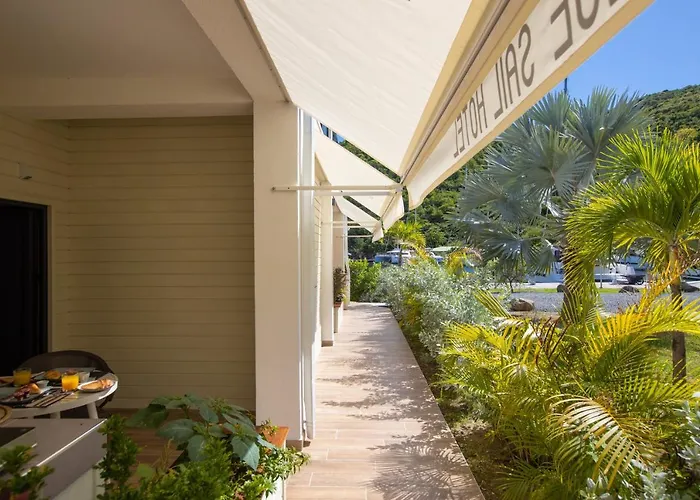 Blue Sail Hotel