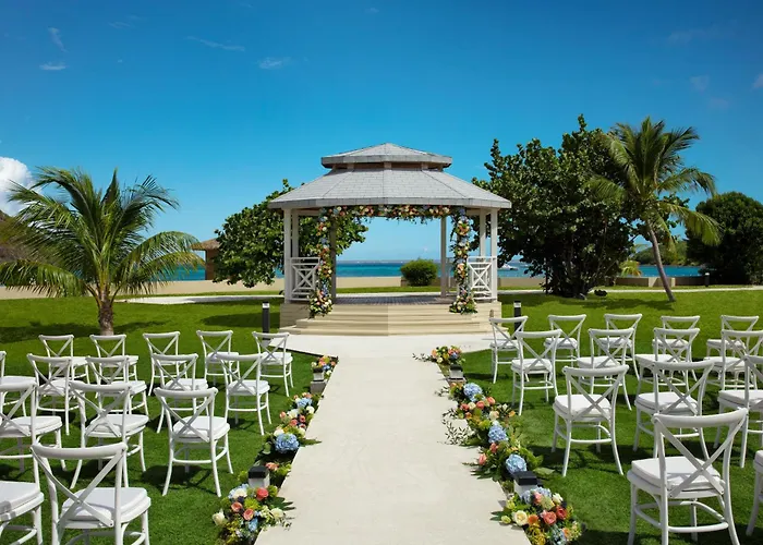 St Martin Beach Resort & Spa (Adults Only)